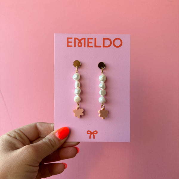 Arcadia Earrings. Pearlys with Pale Pink