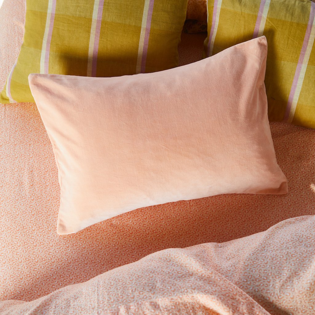 Tanis Velvet Pillowcase- Peach